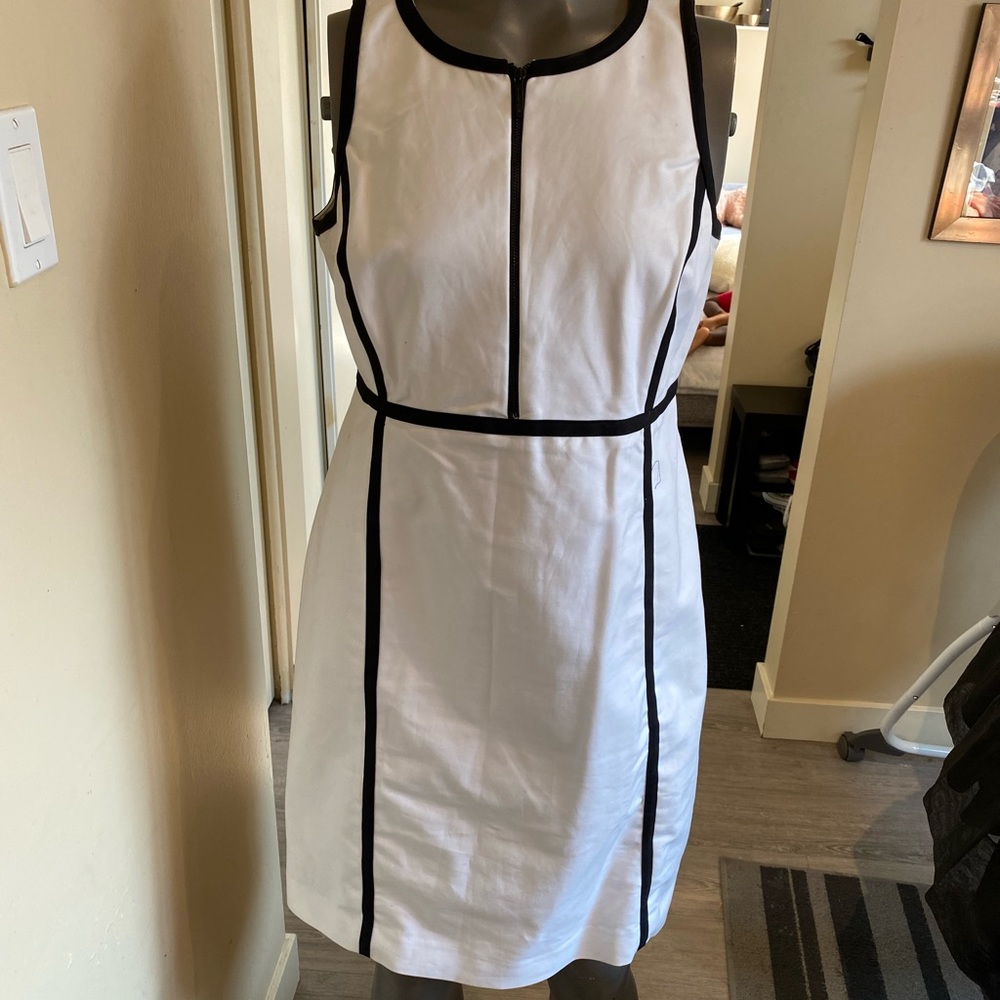 Micheal kors sz 12 immaculate white straight dress